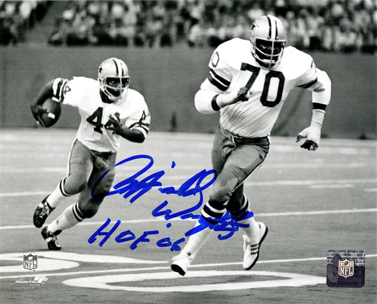 Rayfield Wright Signed Cowboys B&W Action 8x10 Photo w/HOF06