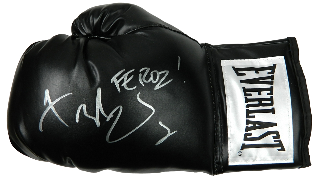Fernando Vargas Signed Everlast Black Boxing Glove w/Feroz