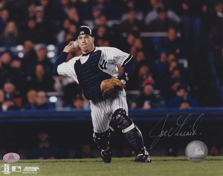 New York Yankees Joe Girardi Signed 8x10 Photo Throwing