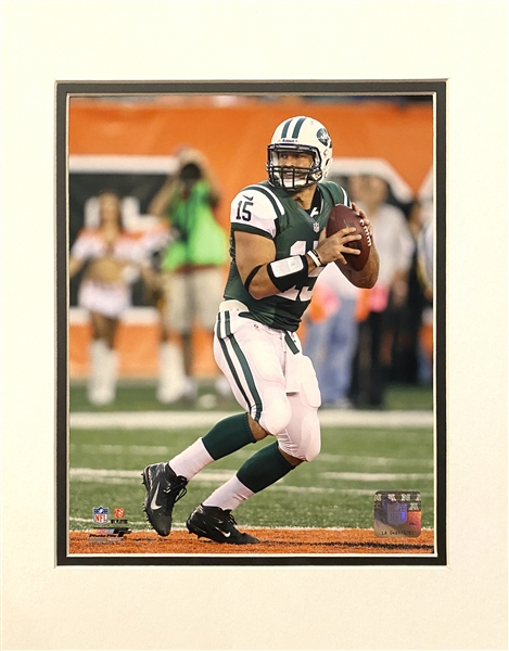 New York Jets Former QB Tim Tebow Unsigned 8x10 Photo Matted