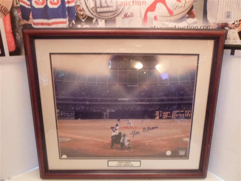Atlanta Braves Hank Aaron Signed 16x20 Photo Framed - Hank Aaron Hologram & MLB Hologram 