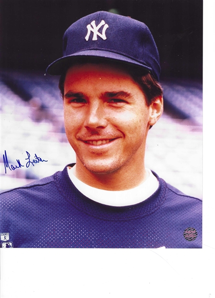 New York Yankees Mark Leiter Signed 8x10 Photo - AWM Hologram