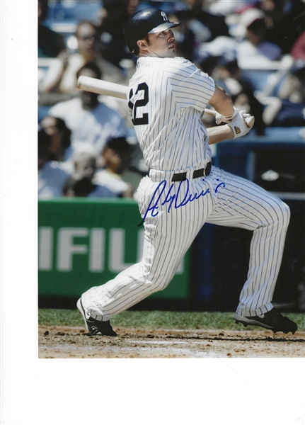 NEW YORK YANKEES ANDY PHILLIPS SIGNED 8X10 PHOTO