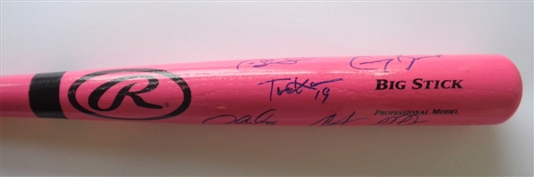 2018 Yankees Multi Signed Rawlings Full Size Pink Big Stick Bat JSA LOA No Reserve