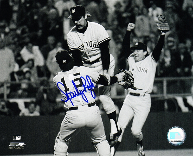 Sparky Lyle Signed New York Yankees B&W Celebration 8x10 Photo