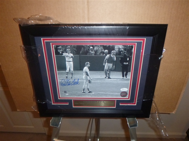 Boston Redsox Carlton Fisk Signed 8x10 Photo Framed JSA Cert