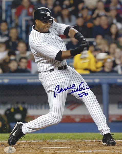 New York Yankees Bernie Williams Signed 8x10 Swinging Photo 