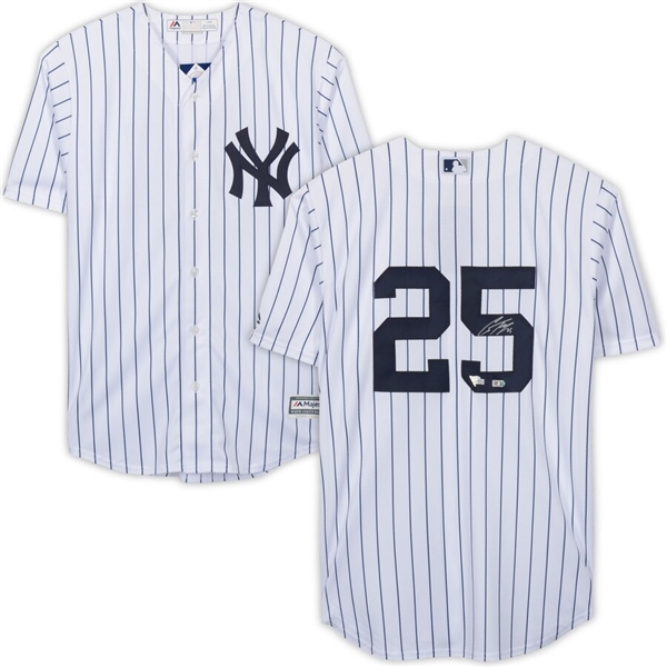 Gleyber Torres New York Yankees Autographed Majestic White Replica Jersey