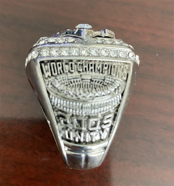 New York Yankees 2009 World Series Replica Ring