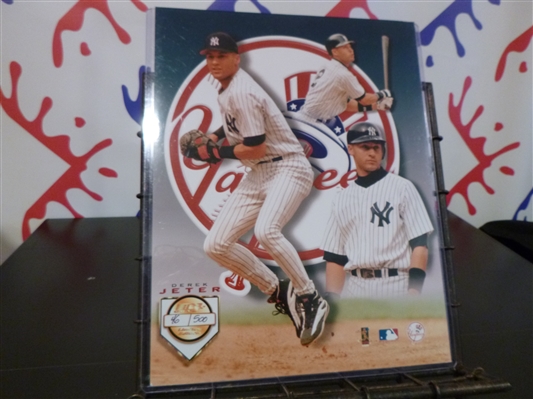 New York Yankees Derek Jeter Unsigned 11x14 Photo
