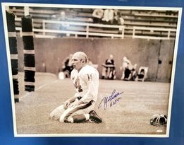 New York Giants YA Tittle Signed 16x20 Photo Matted