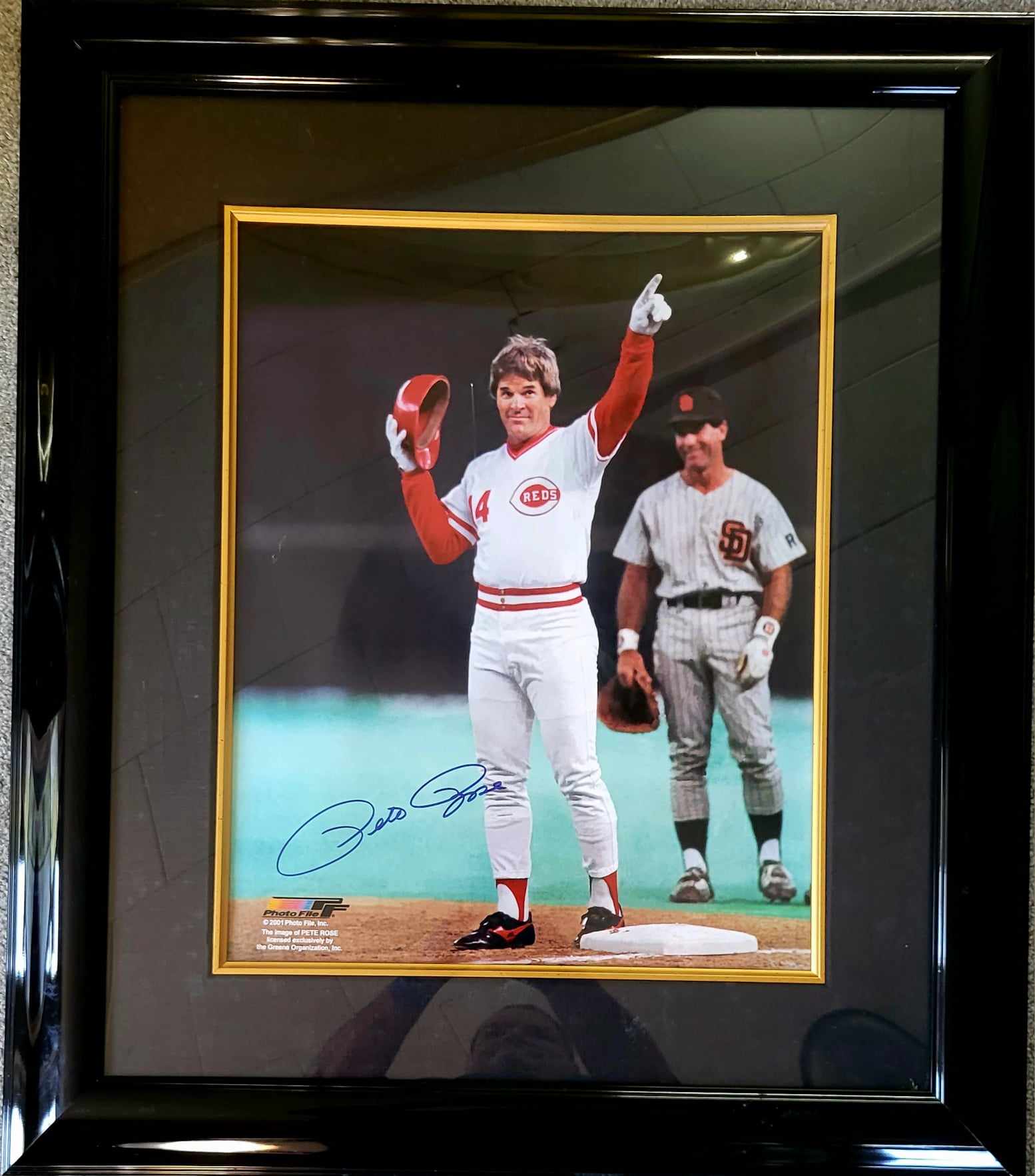 thumbnail image 2 of Pete Rose Cincinnati Reds Signed 8x10 Photo – Reprint, US Made, Baseball Collectible 2 of 6