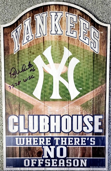 NEW YORK YANKEES CLUBHOUSE WOODEN SIGN SIGNED BY ROY WHITE 77-78 WSC INSCRIPTION 