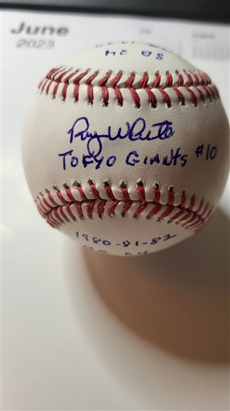 New York Yankees Roy White Signed Toyko Stat Ball (RARE)