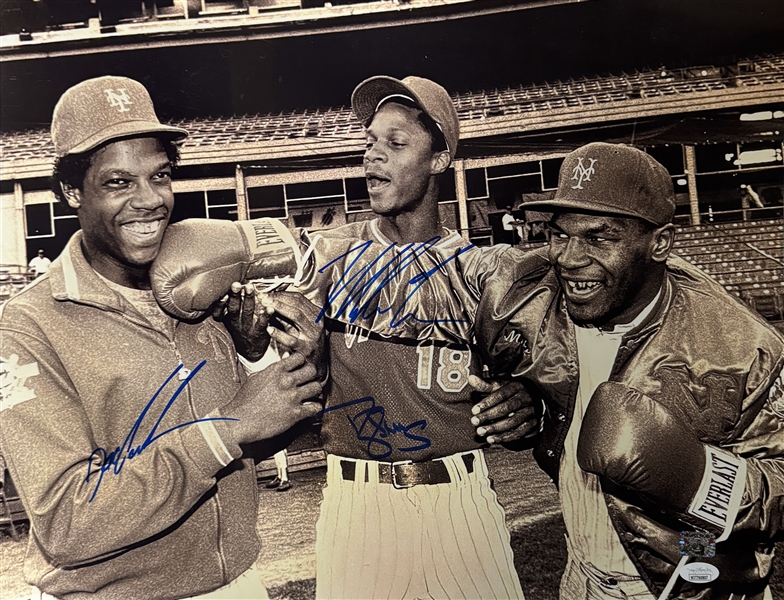 NY Mets DWIGHT GOODEN, DARRYL STRAWBERRY, MIKE TYSON Signed Photo 16x10". Certified by JSA.